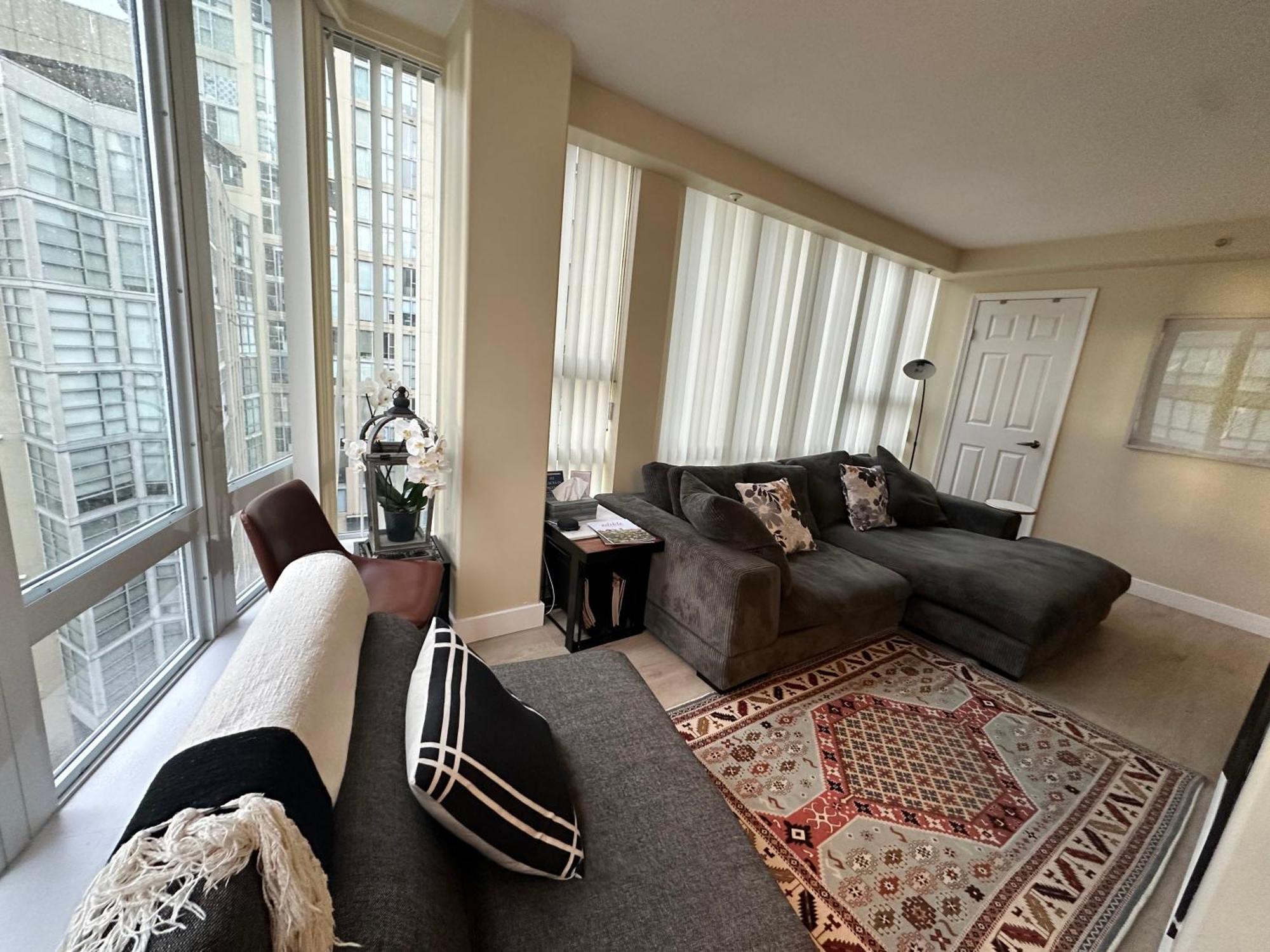 Penthouses Of Beach Ave Vancouver Exterior foto