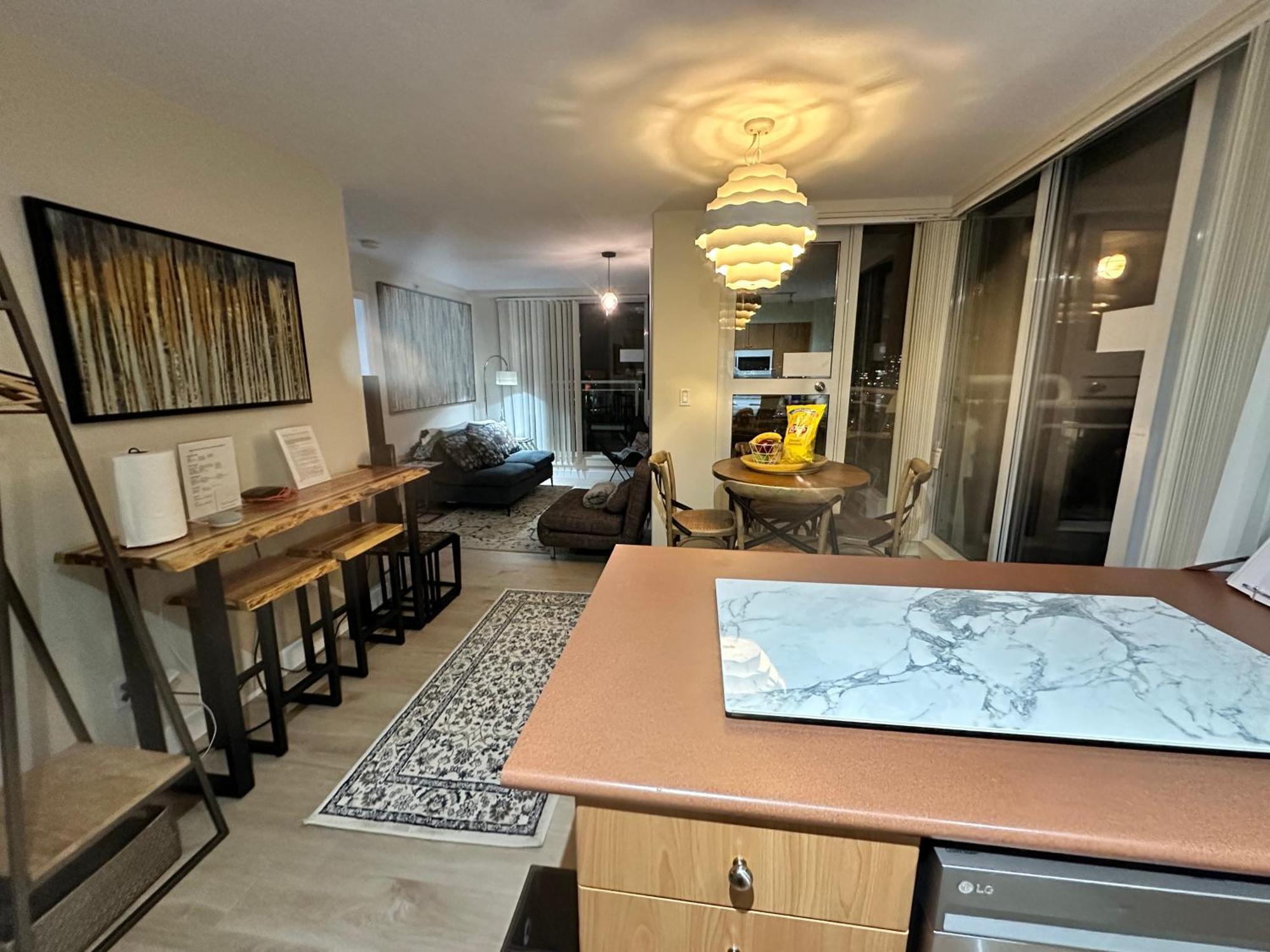 Penthouses Of Beach Ave Vancouver Exterior foto