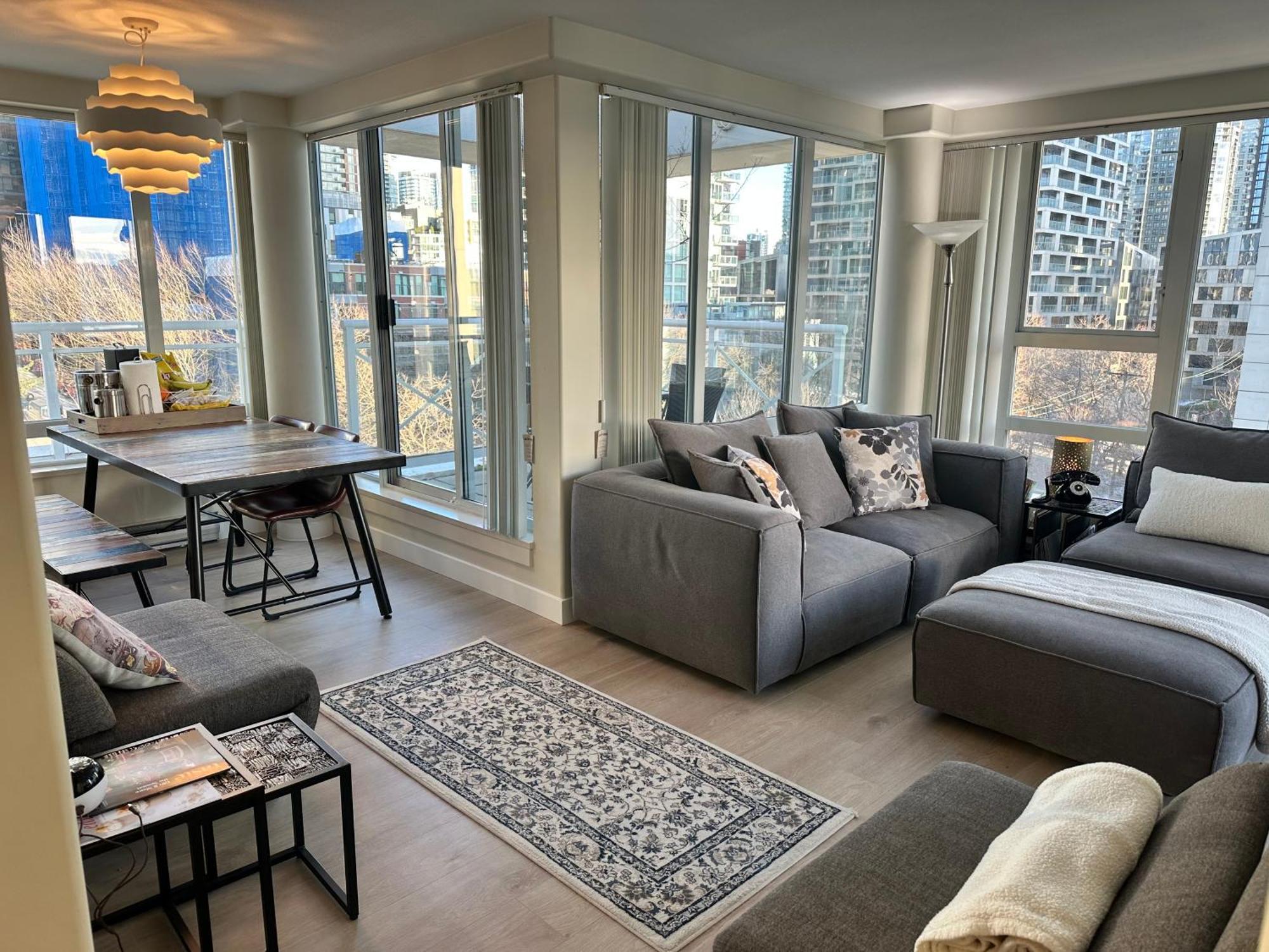 Penthouses Of Beach Ave Vancouver Exterior foto