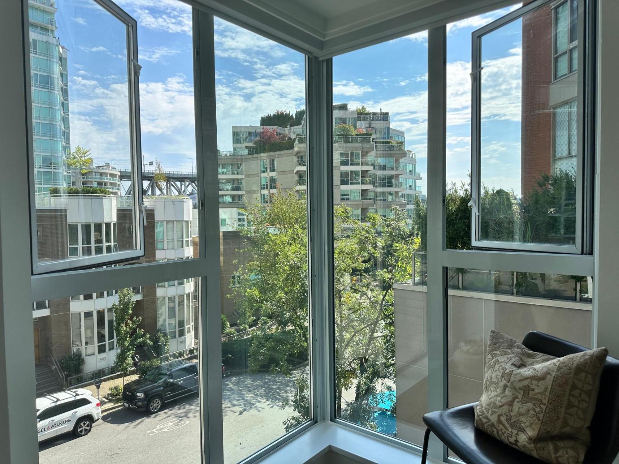 Penthouses Of Beach Ave Vancouver Exterior foto